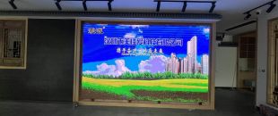 觸控延遲0.01秒 vs 0.1秒：差10倍的價格背后，會議平板觸控技術(shù)的水有多深？”